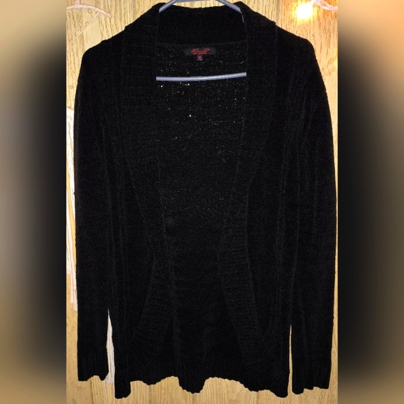 🇺🇸BOGO🆓-Soft Black Long Sleeve Open Front Cardigan - Picture 1 of 4